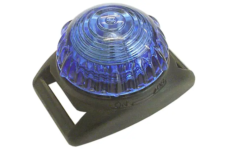 Essential Gear Guardian Flashlight - Dual Function - view 2